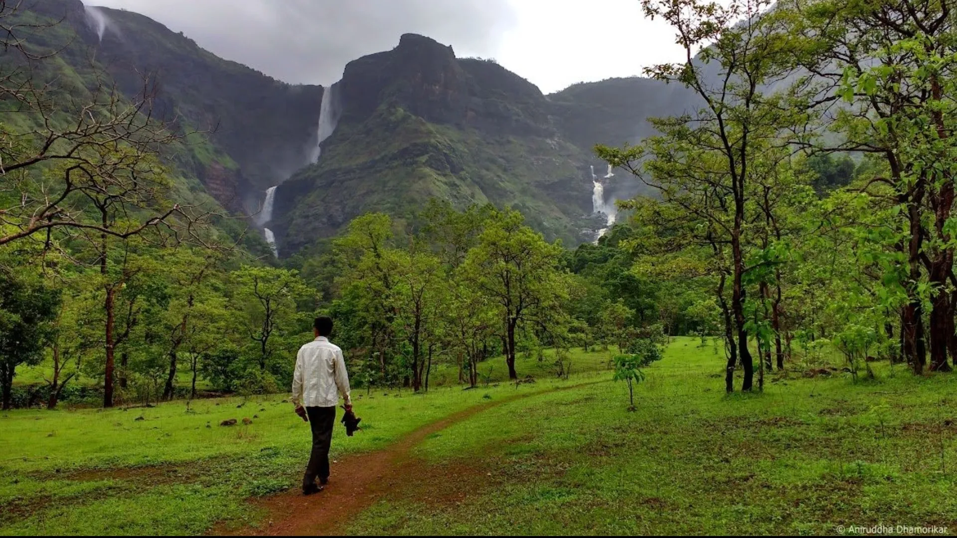 Self vs guided Andharban trek